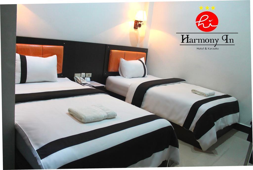Hotel Harmony In & Karaoke 폰티아낙 객실 사진